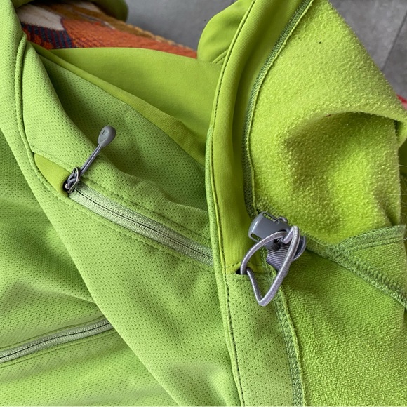 Women’s MEC lightweight jacket - Picture 4 of 4